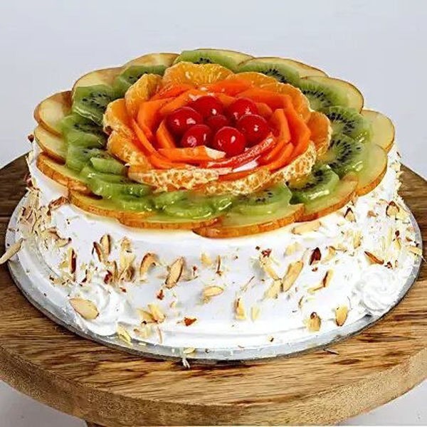 Creamy Vanilla Fruit Cake  image